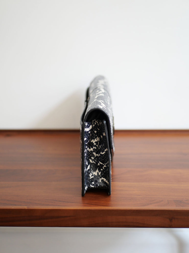 Pochette Imprimé Python de la marque BA&SH pour femme  de taille Taille Unique de couleur Noir en vente sur la friperie en ligne Circular Clothing Paris