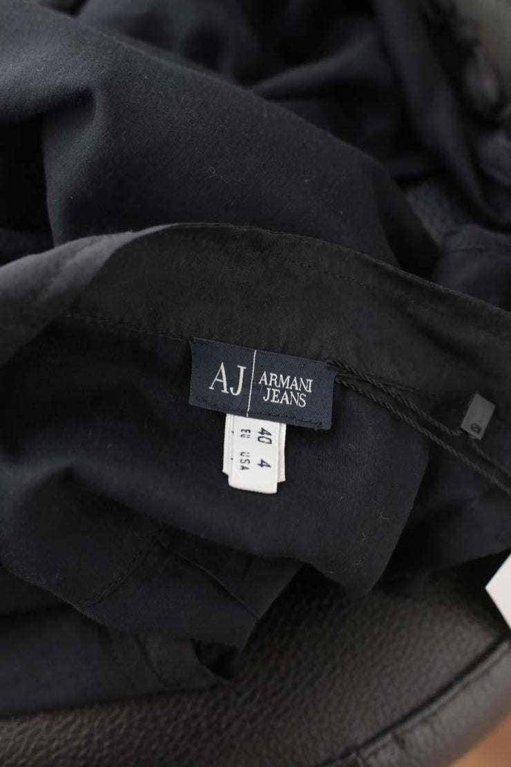 Blouse Armani noir. Matière principale coton. Taille 40.