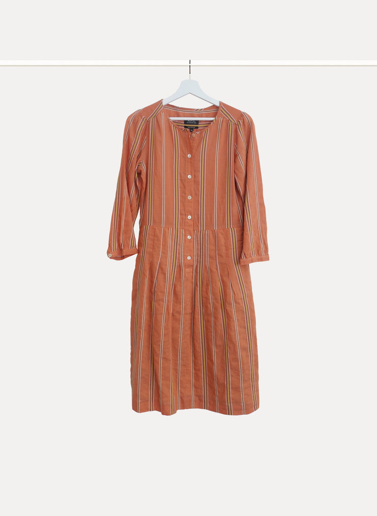 Robe legère en coton avec ceinture assortie de la marque A.P.C. pour femme de taille S/36 de couleur Orange, Imprimé en vente sur la friperie en ligne Circular Clothing Paris