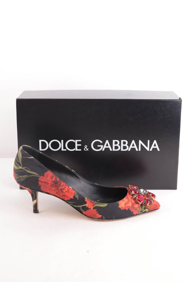 Talons Dolce & Gabbana rouge. Matière principale cuir. Taille 37.