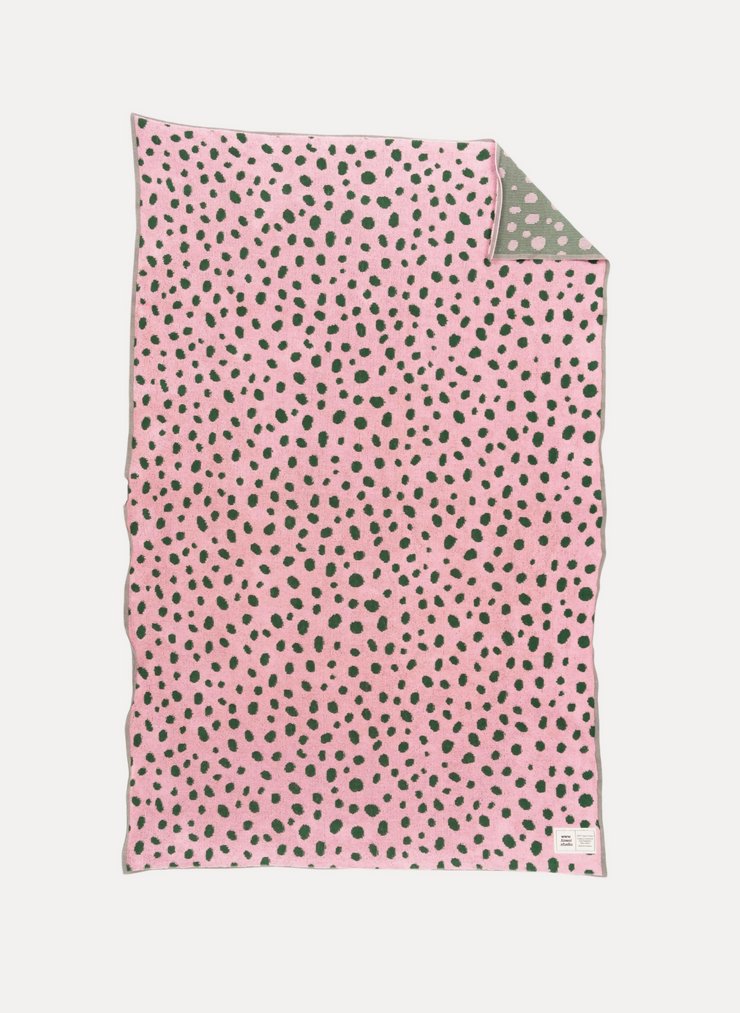 Pebbles Beach Towel | Pink & Green